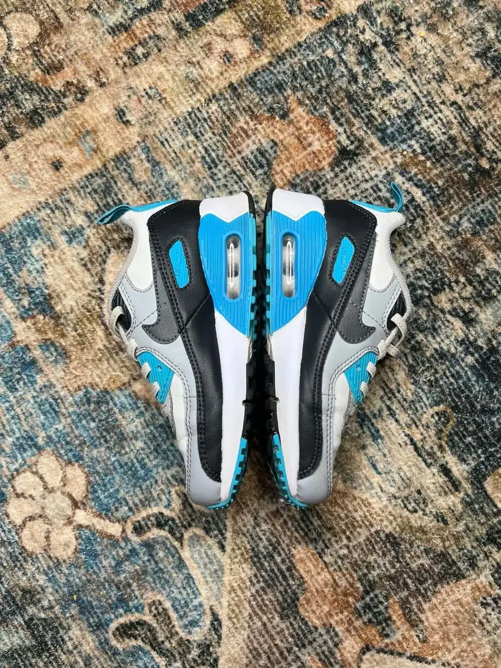 Nike Air Max 90 EasyOn Preschool Sneakers Platinum Tint/Blue Lightning/Wolf Grey